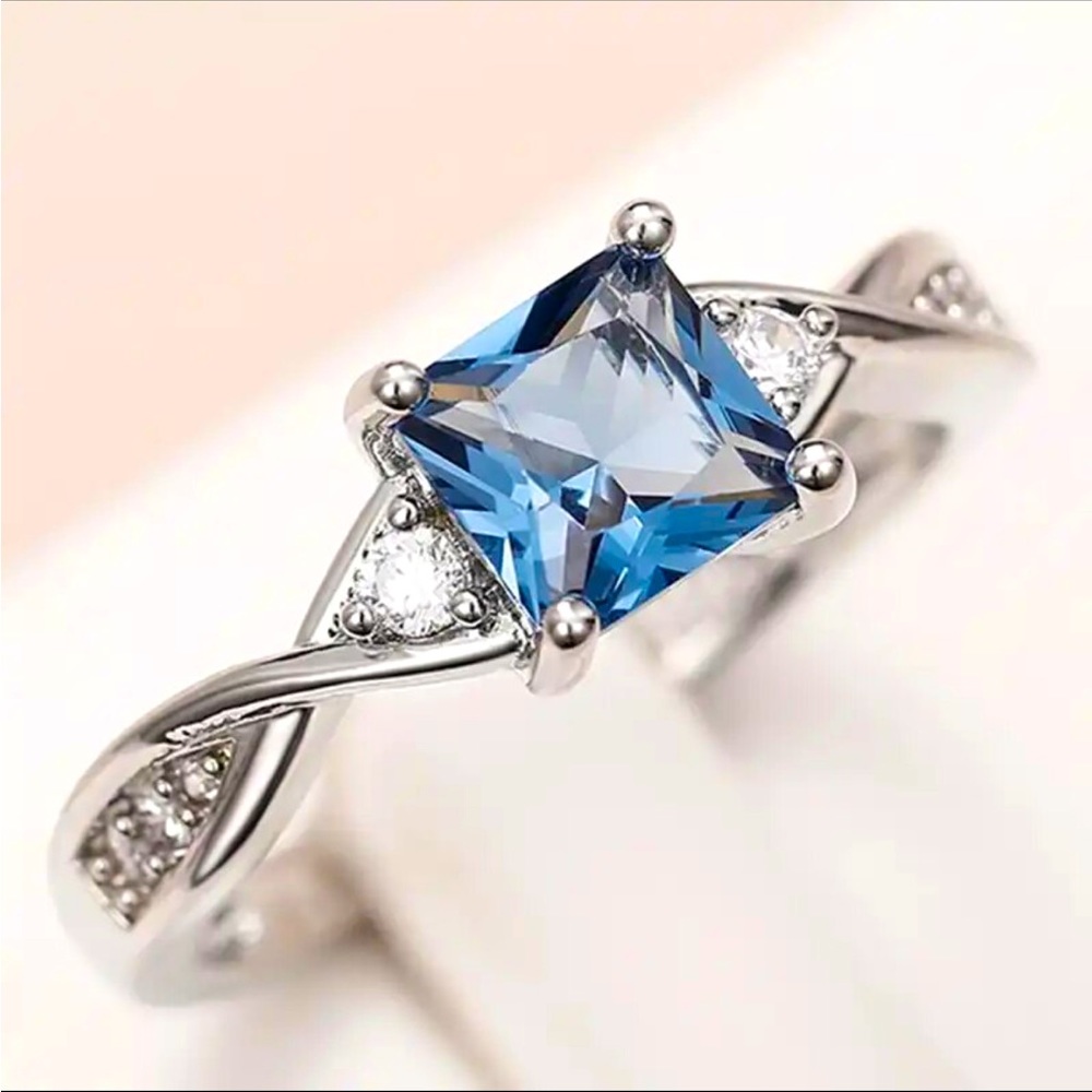Luxury Blue Cubic Zirconia Ring